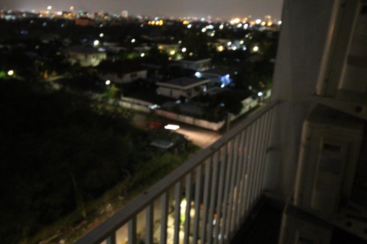 Lee Place Phatthanakan Condo 曼谷 外观 照片