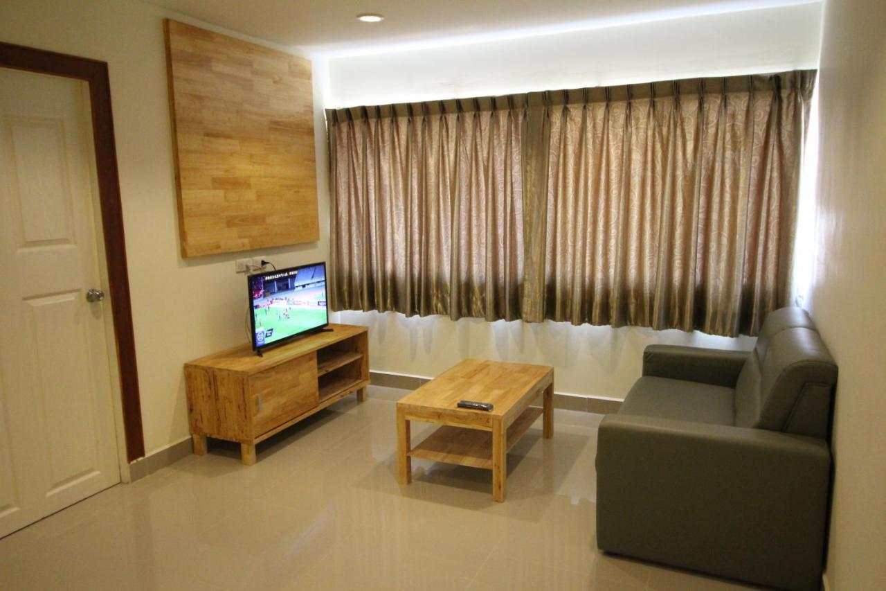 Lee Place Phatthanakan Condo 曼谷 外观 照片