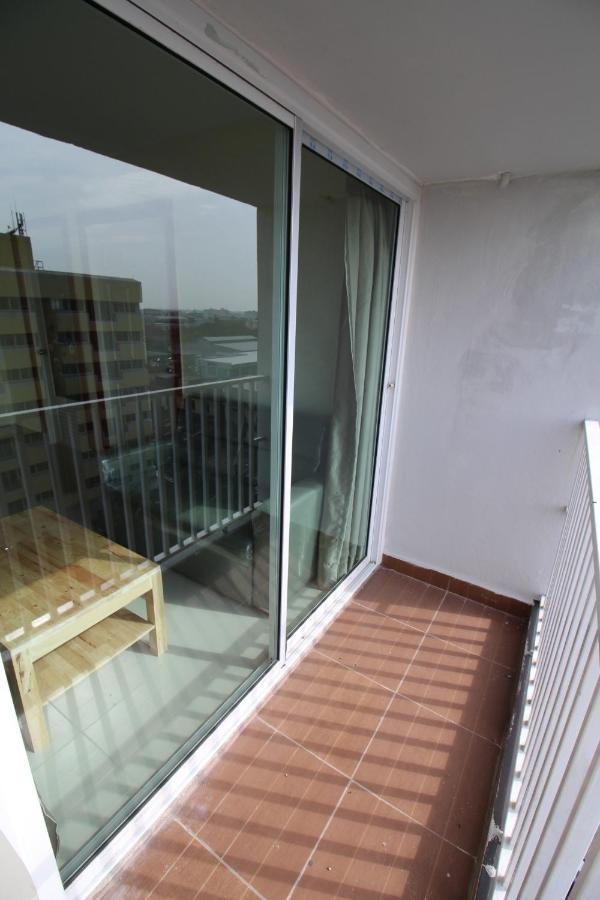 Lee Place Phatthanakan Condo 曼谷 外观 照片